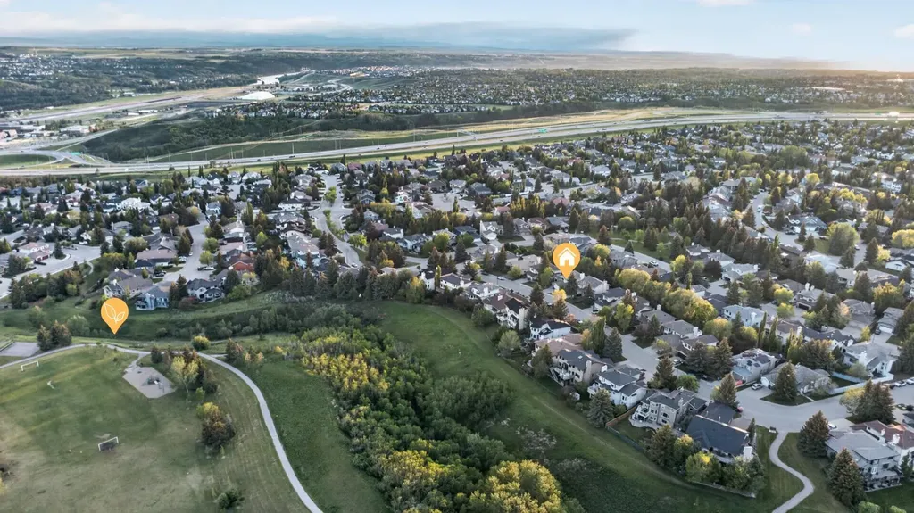 60 Scandia Hill NW Calgary AB T3L 1T8