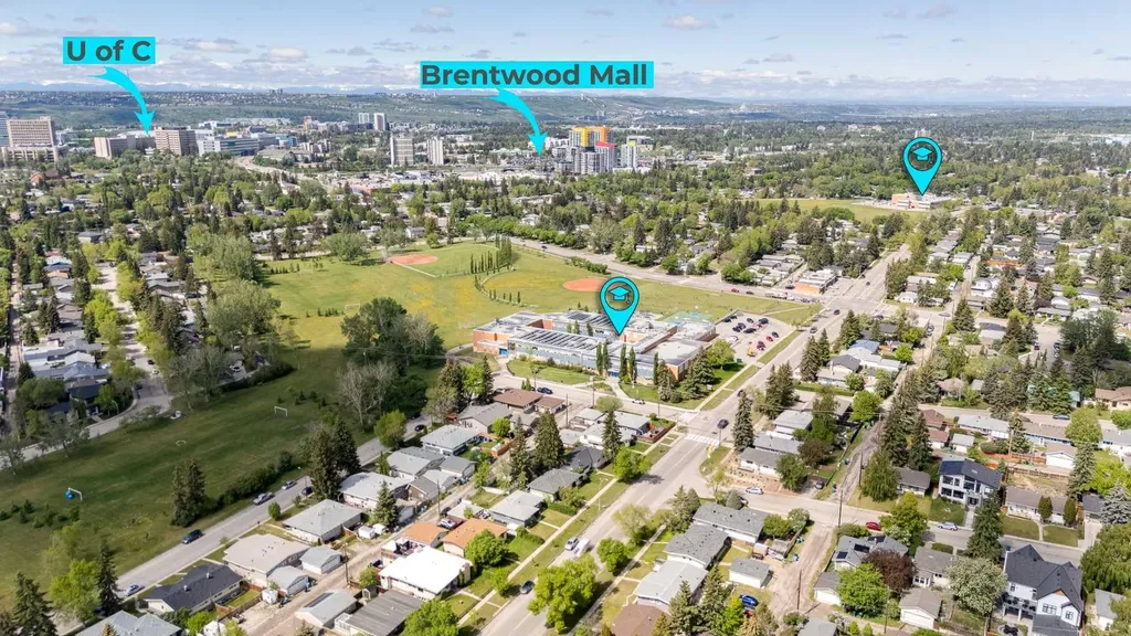47 Clarendon Road NW Calgary AB T2L 0P2