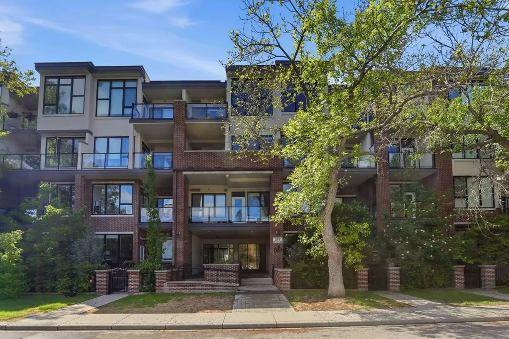 317 22 Avenue SW Calgary AB T2H3S6