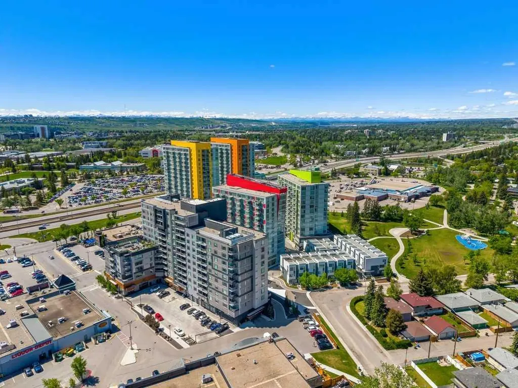 10 Brentwood Common NW Calgary AB T2L 2L6