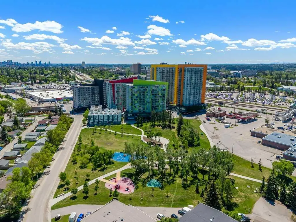 10 Brentwood Common NW Calgary AB T2L 2L6