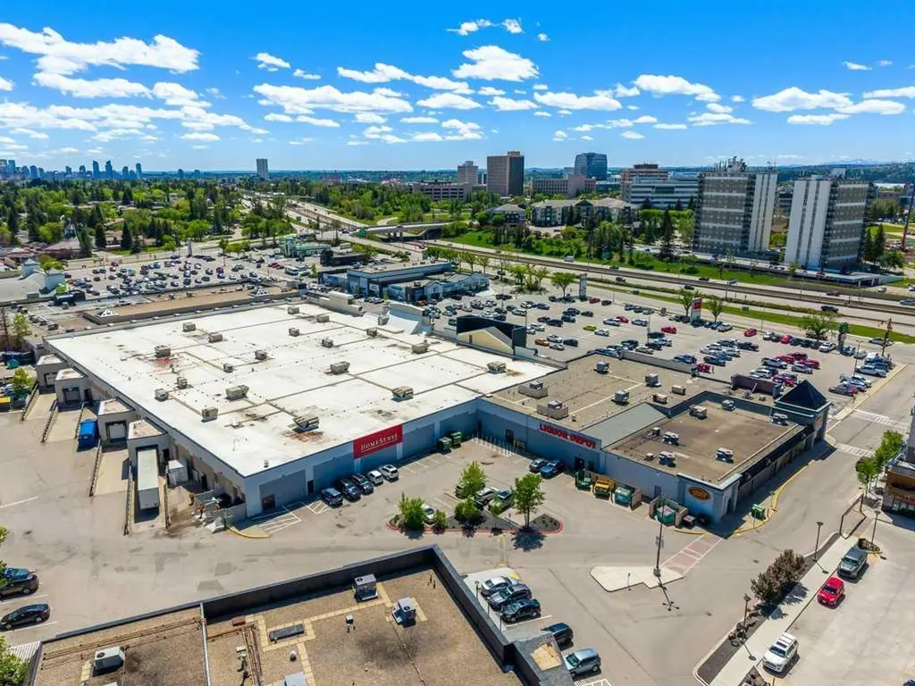 10 Brentwood Common NW Calgary AB T2L 2L6