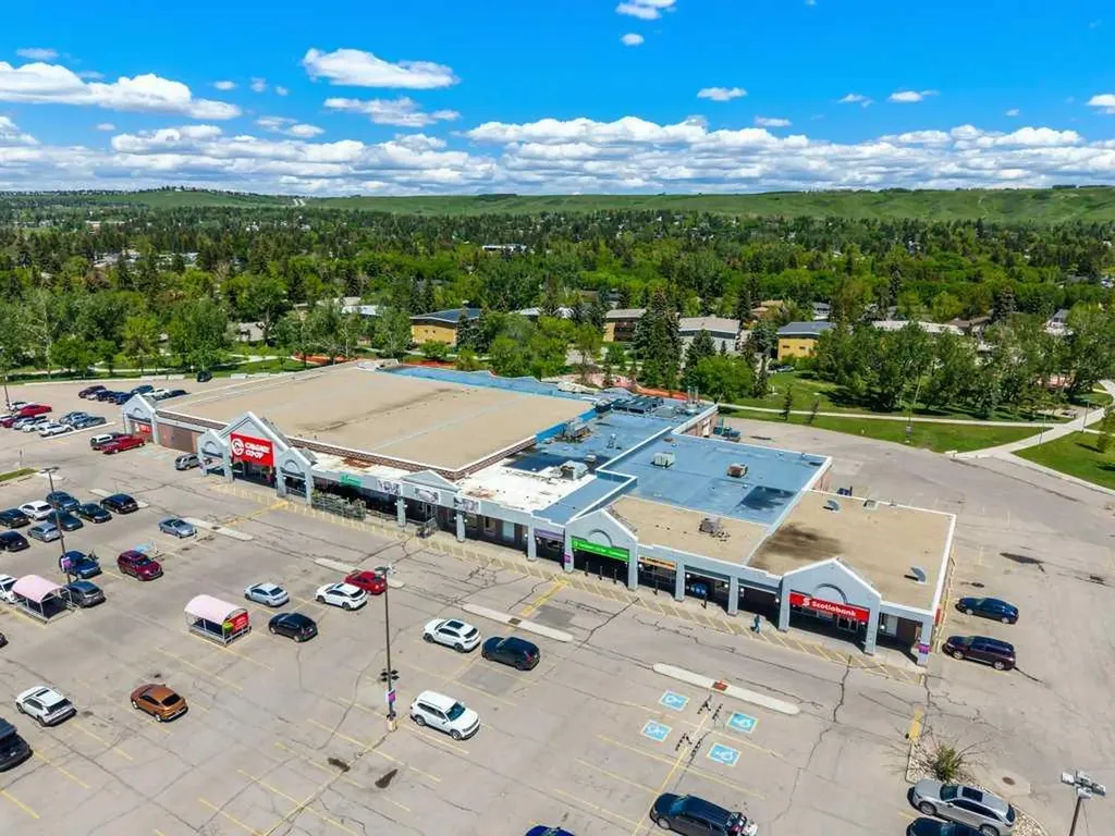 10 Brentwood Common NW Calgary AB T2L 2L6