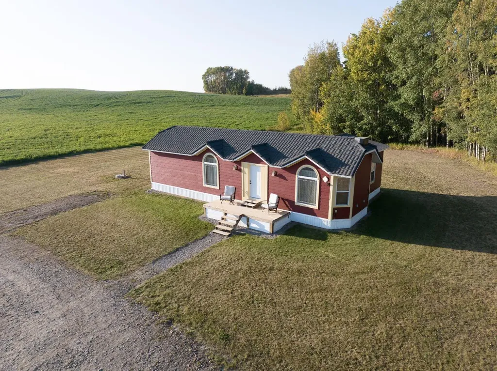 4115 Twp Road 40-0 Rural Lacombe County AB T0M 0X0