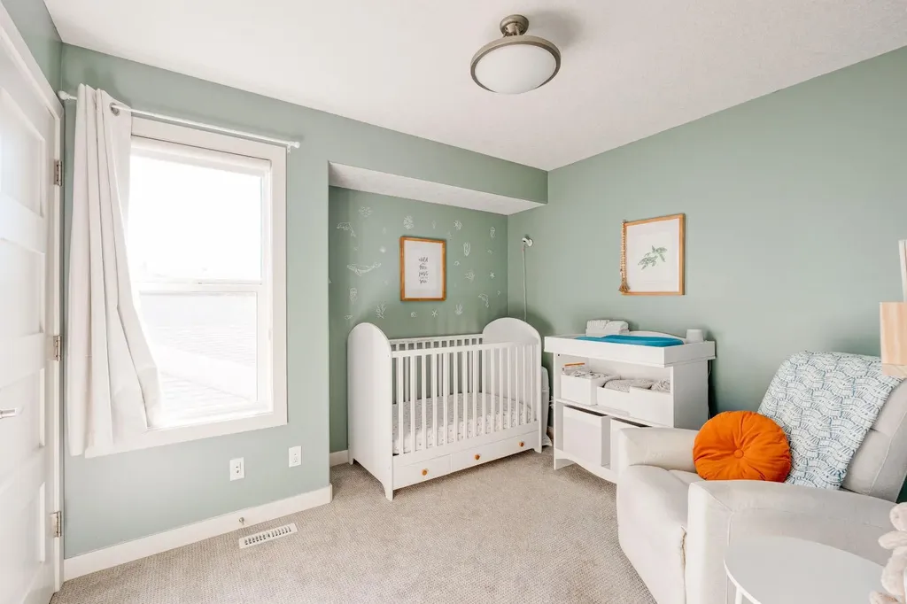 3529 3 Avenue SW Calgary AB T3C 0A7