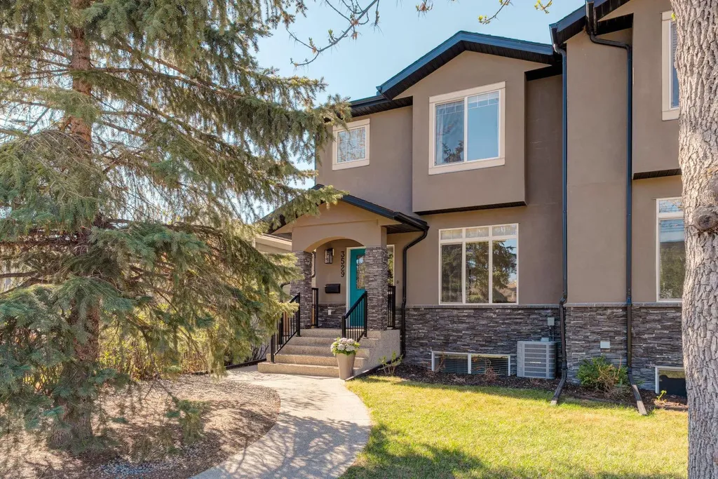 3529 3 Avenue SW Calgary AB T3C 0A7
