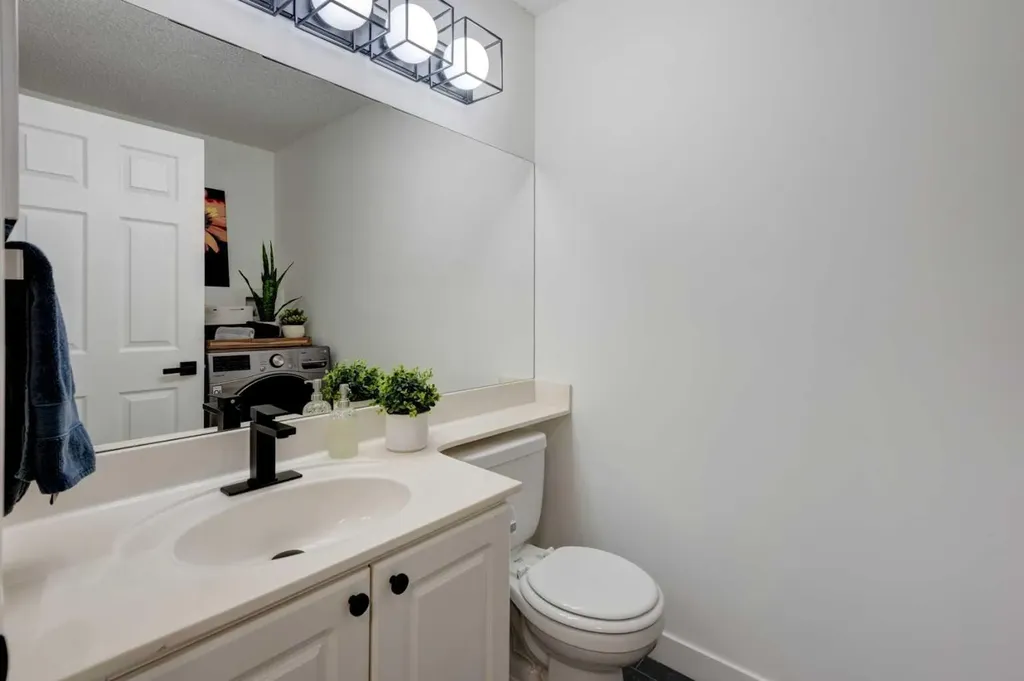 74 Douglasview Circle SE Calgary AB T2Z2P4