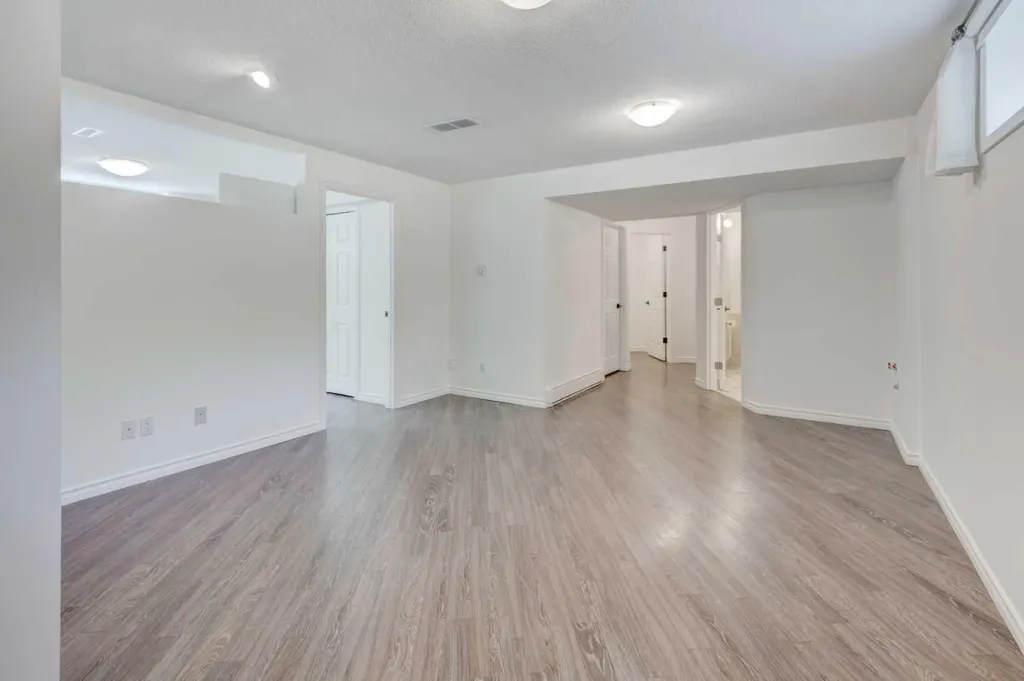 74 Douglasview Circle SE Calgary AB T2Z2P4