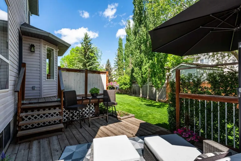 74 Douglasview Circle SE Calgary AB T2Z2P4
