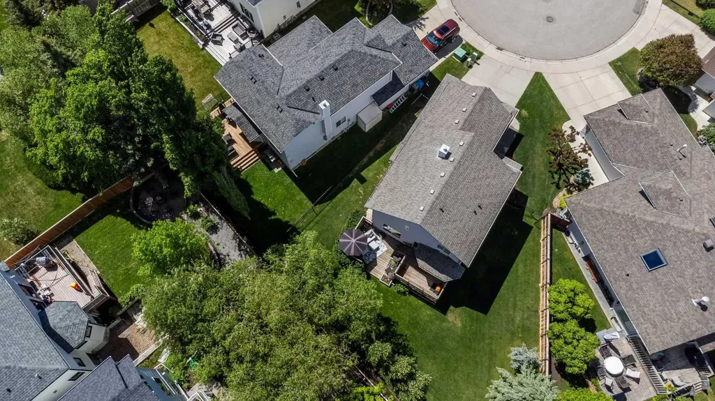 74 Douglasview Circle SE Calgary AB T2Z2P4