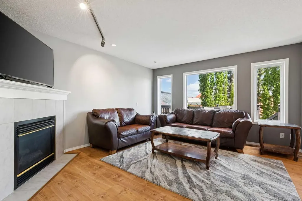18 Bridlewood Way SW Calgary AB T2Y 3R5