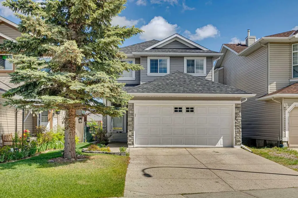 18 Bridlewood Way SW Calgary AB T2Y 3R5
