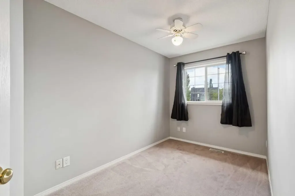 18 Bridlewood Way SW Calgary AB T2Y 3R5