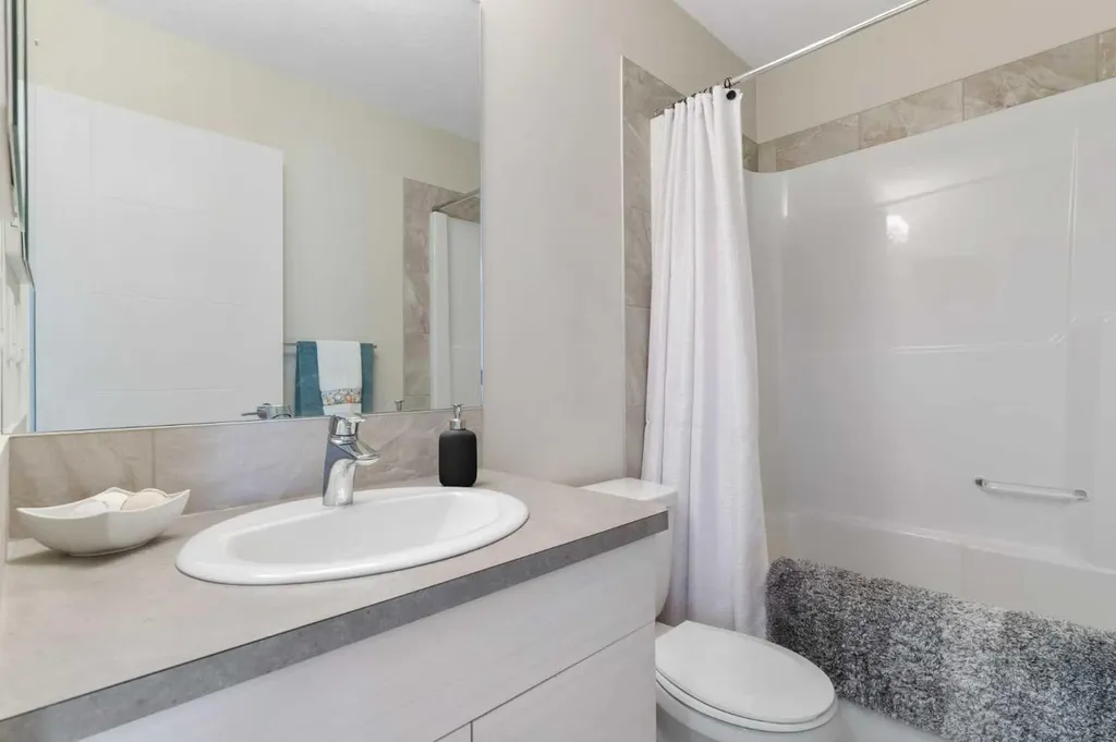 501 River Heights Drive Cochrane AB T4C 2L3