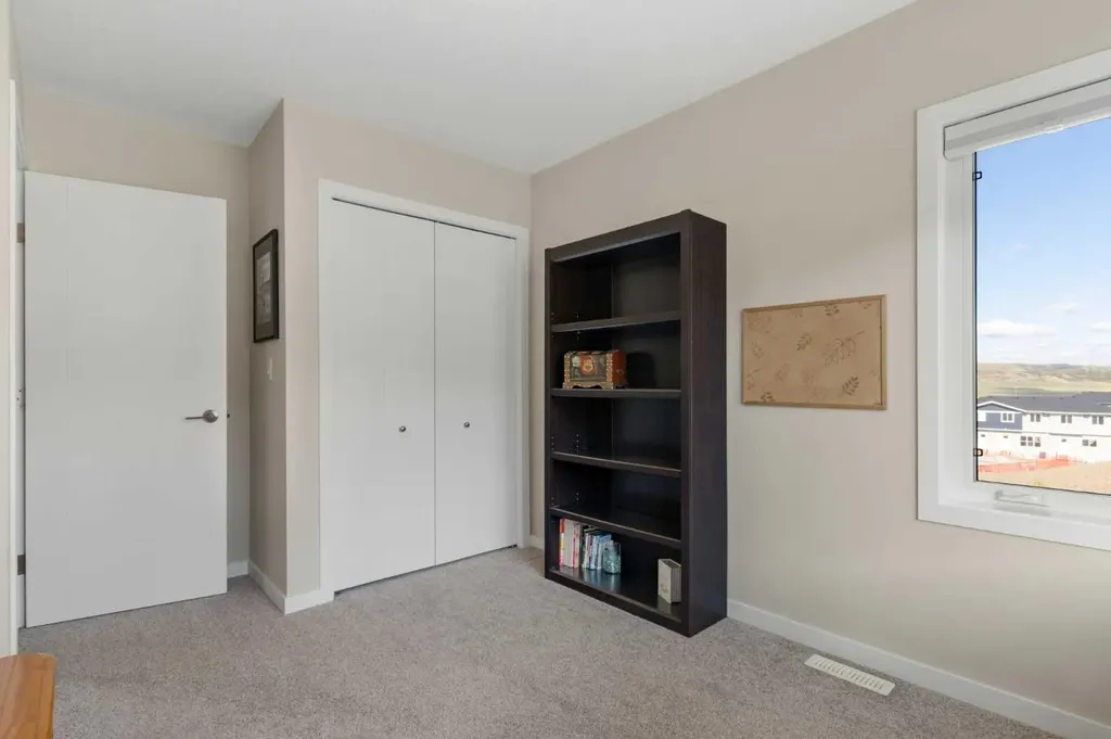 501 River Heights Drive Cochrane AB T4C 2L3