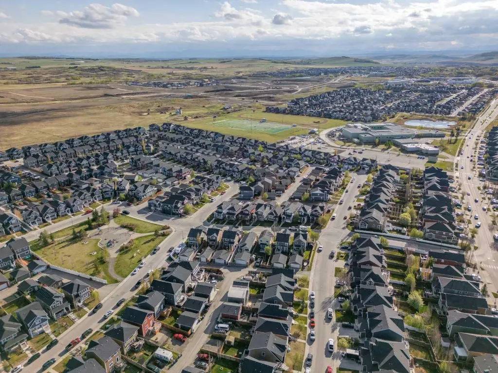 501 River Heights Drive Cochrane AB T4C 2L3