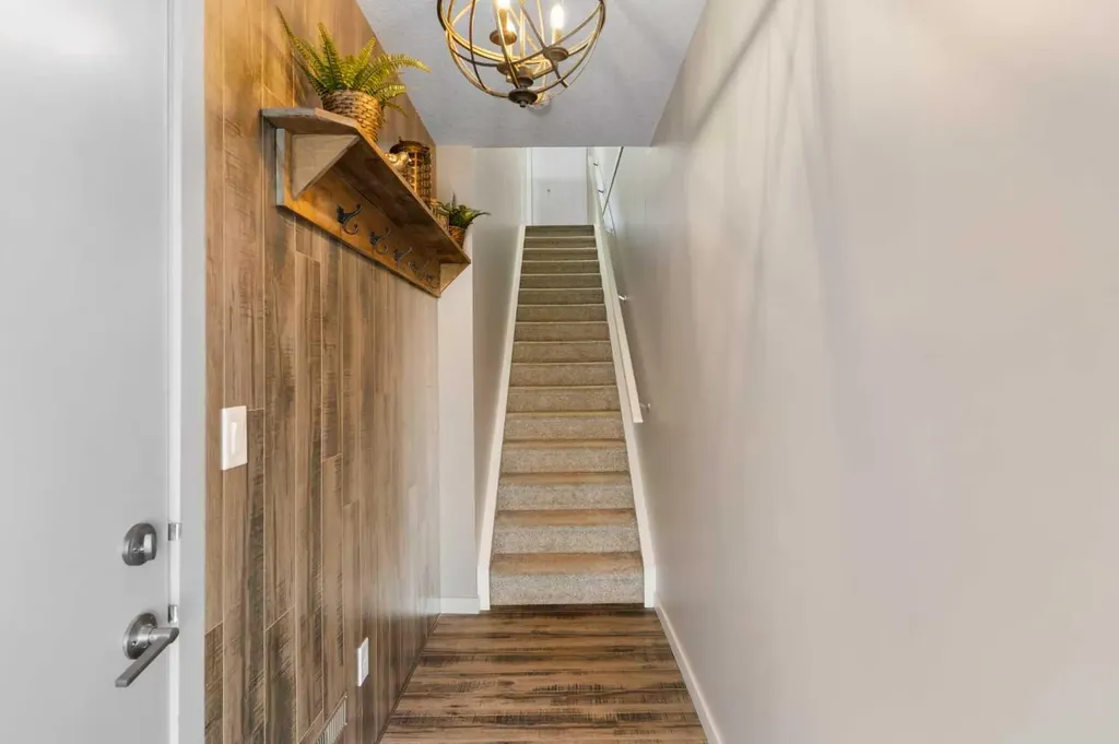 501 River Heights Drive Cochrane AB T4C 2L3