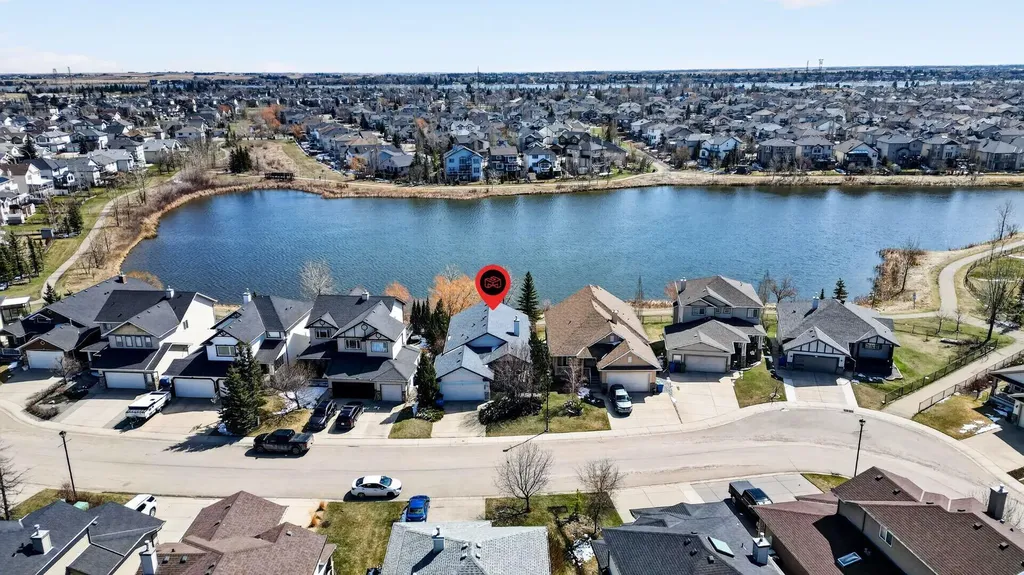 136 West Creek Glen Chestermere AB T1X 1P8