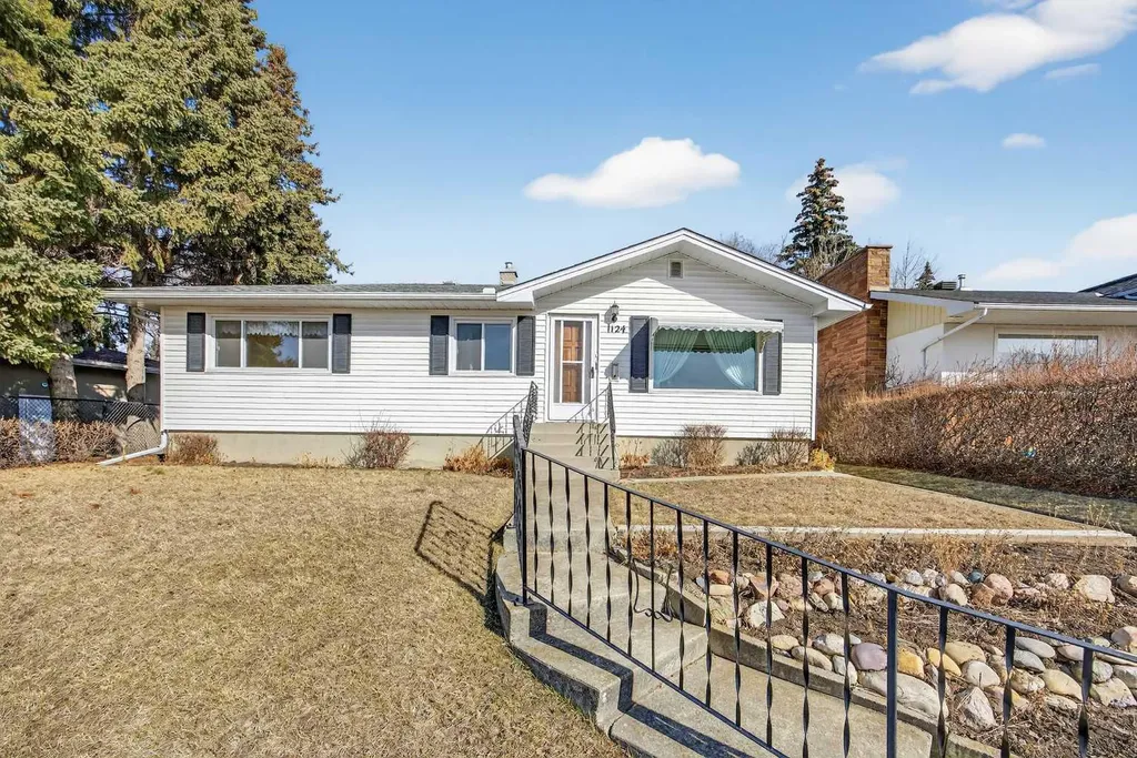 1124 31 Avenue NW Calgary AB t2k 0a9