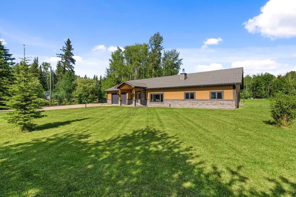 593069 Range Road 123b Whitecourt AB T7S 1P4