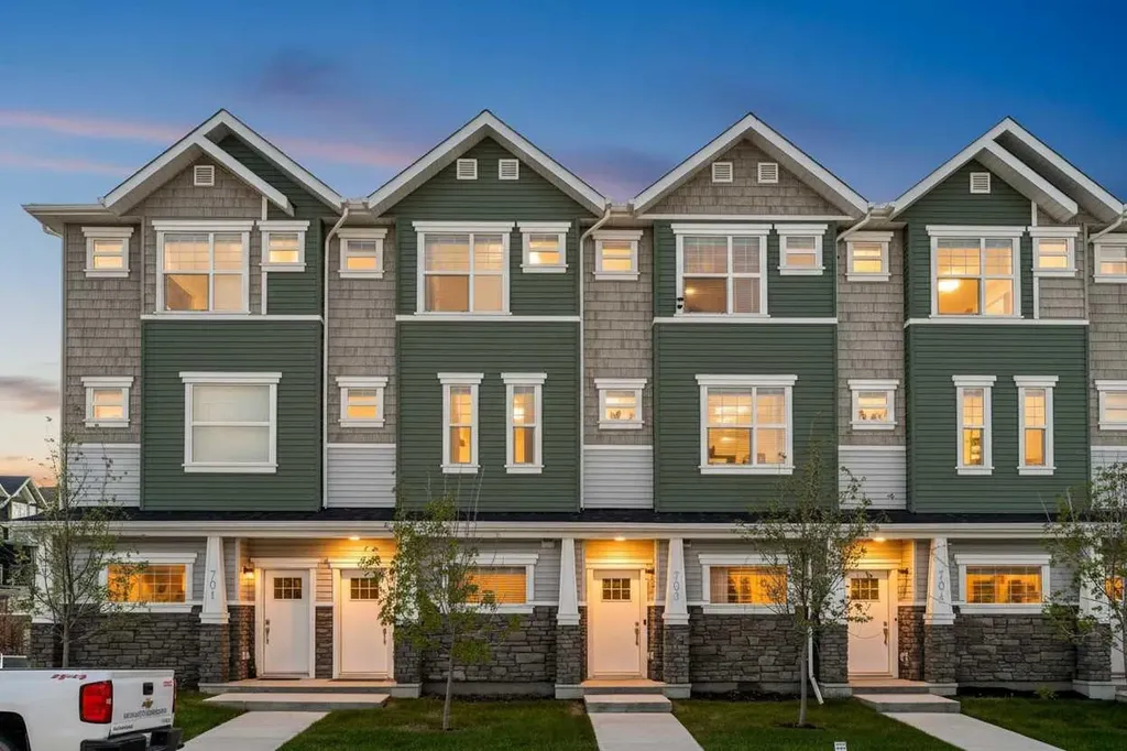 115 Sagewood Drive SW Airdrie AB T4B 4V6