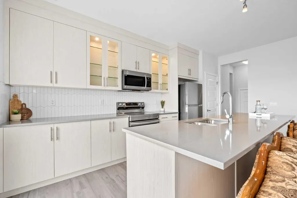 116 Cityline Square NE Calgary AB T3N 2H5