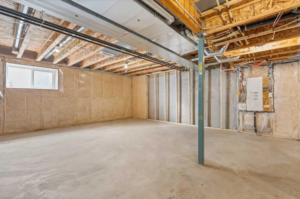 116 Cityline Square NE Calgary AB T3N 2H5