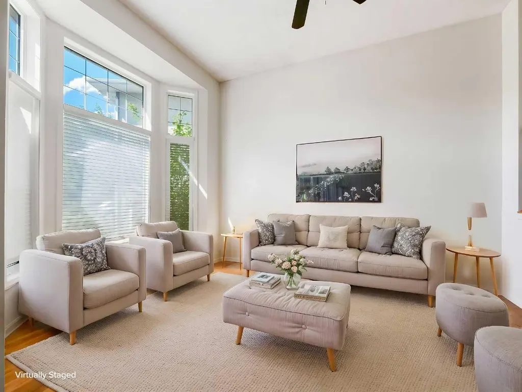 27 Erin Green Place SE Calgary AB T2B 3C2