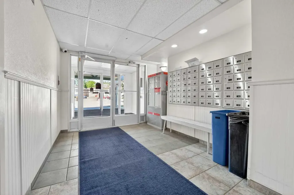 620 Columbia Boulevard W Lethbridge AB T1K 7A8
