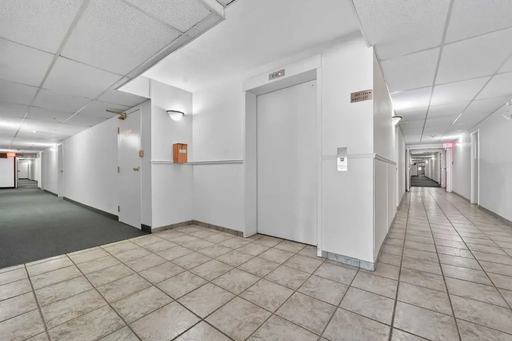 620 Columbia Boulevard W Lethbridge AB T1K 7A8