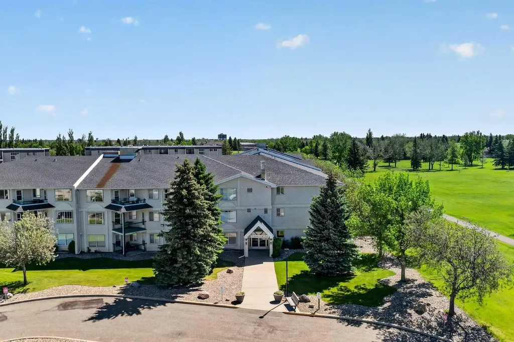 620 Columbia Boulevard W Lethbridge AB T1K 7A8