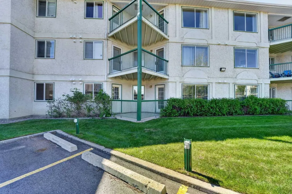 620 Columbia Boulevard W Lethbridge AB T1K 7A8