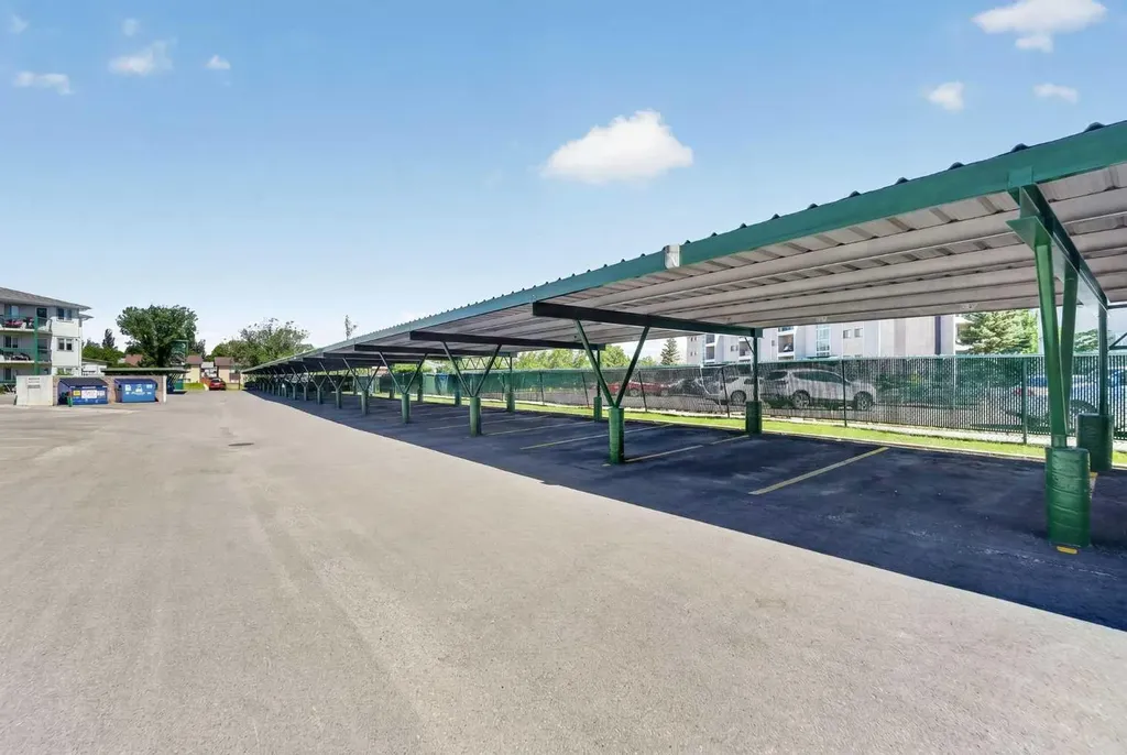 620 Columbia Boulevard W Lethbridge AB T1K 7A8