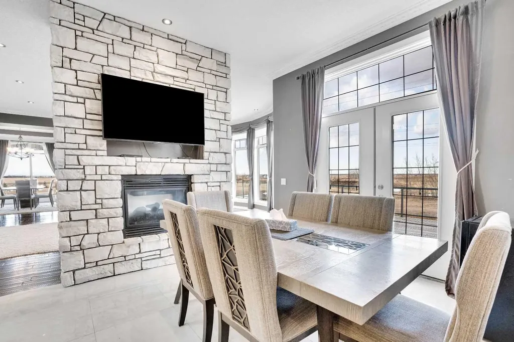 232138 Range Road 282 Rural Rocky View County AB T1X 1X4