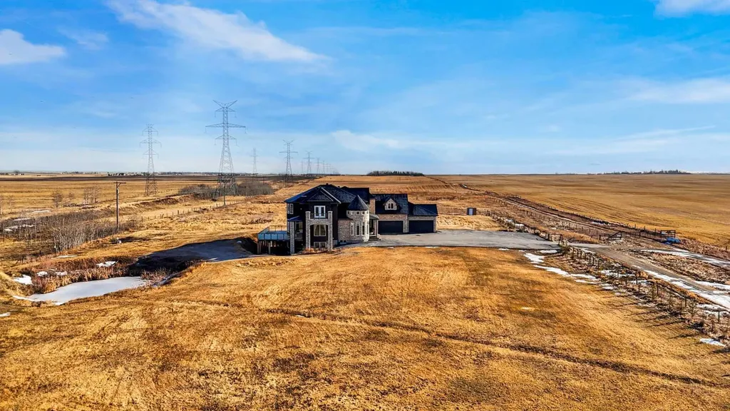 232138 Range Road 282 Rural Rocky View County AB T1X 1X4