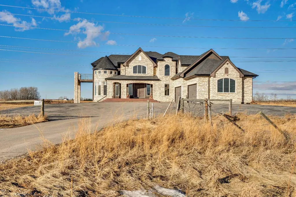 232138 Range Road 282 Rural Rocky View County AB T1X 1X4