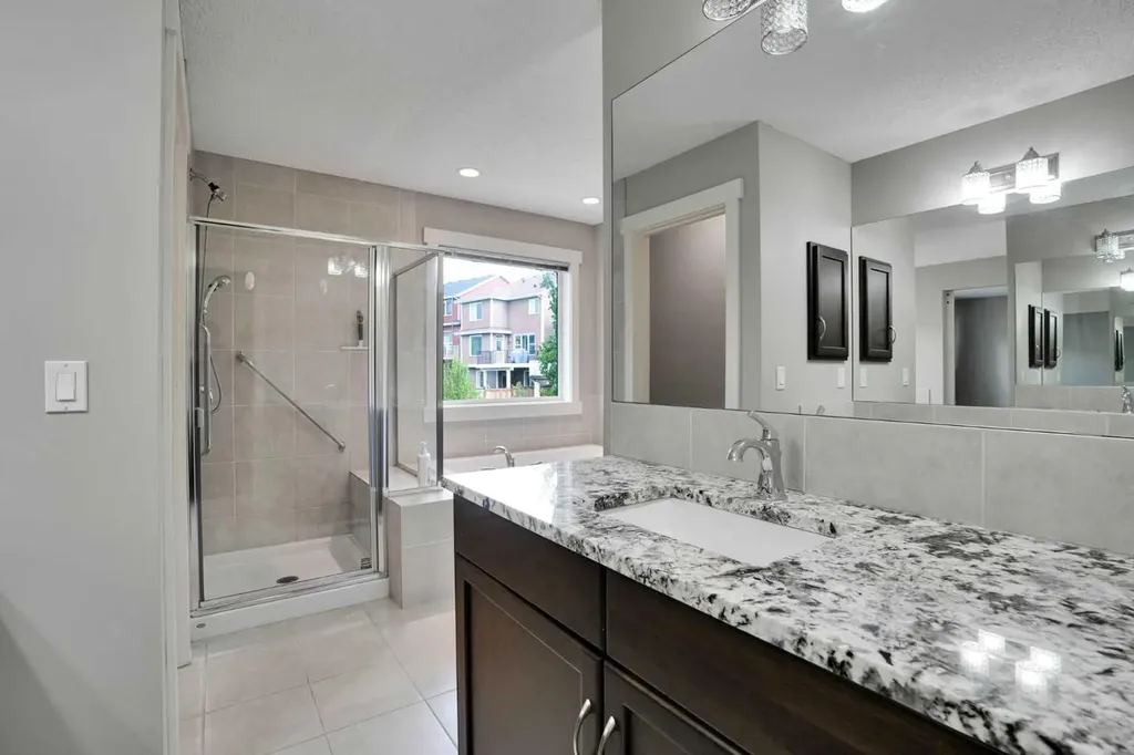 22 Sherwood Road NW Calgary AB T3R 0N8