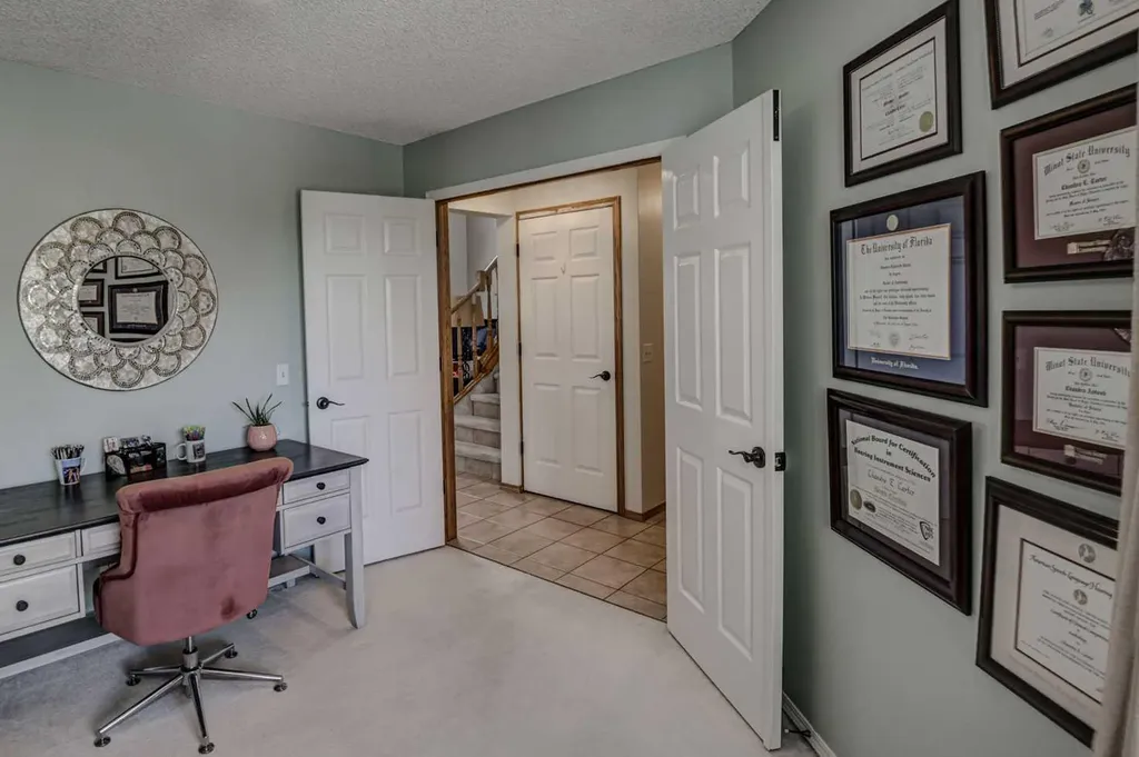 194 Arbour Stone Rise NW Calgary AB T3G 4N4