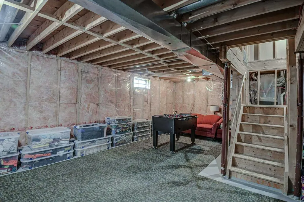 194 Arbour Stone Rise NW Calgary AB T3G 4N4