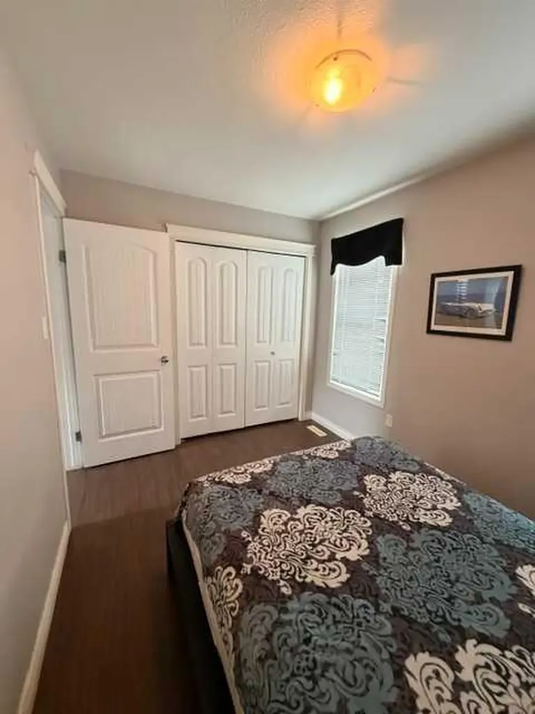 5019 49 Street Hardisty AB T0B 1V0