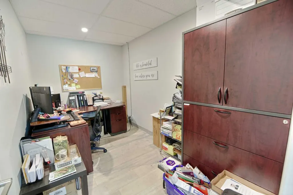 5219 49 Avenue Taber AB T1G 1T7