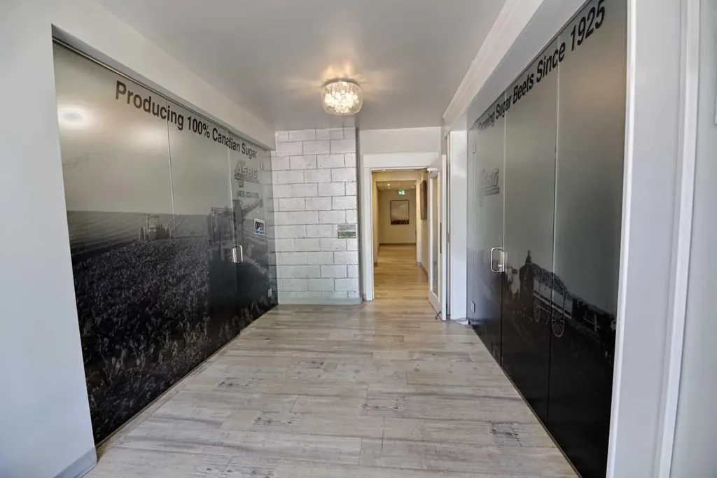 5219 49 Avenue Taber AB T1G 1T7