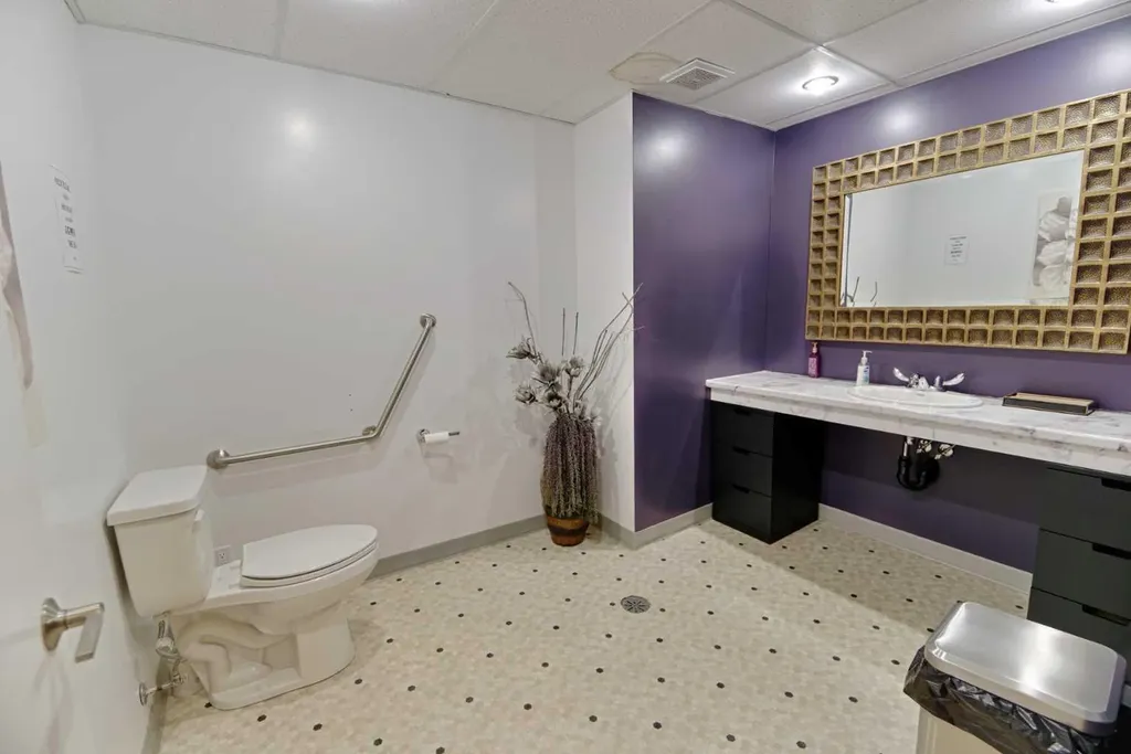5219 49 Avenue Taber AB T1G 1T7