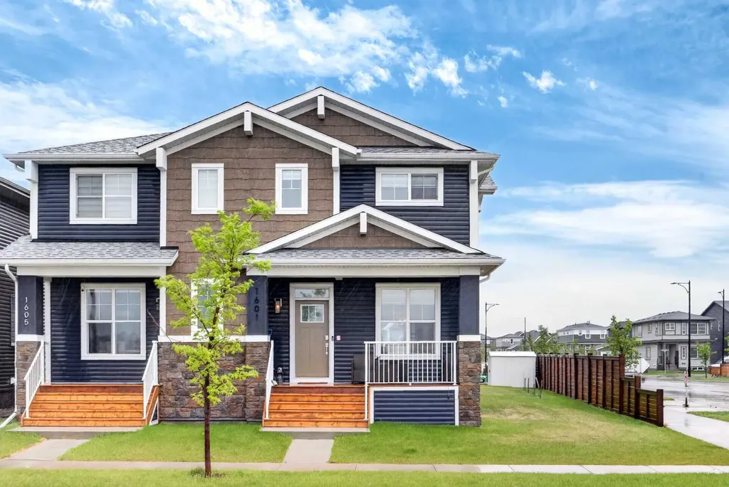 1601 Chinook Gate Drive SW Airdrie AB T4B 5J4