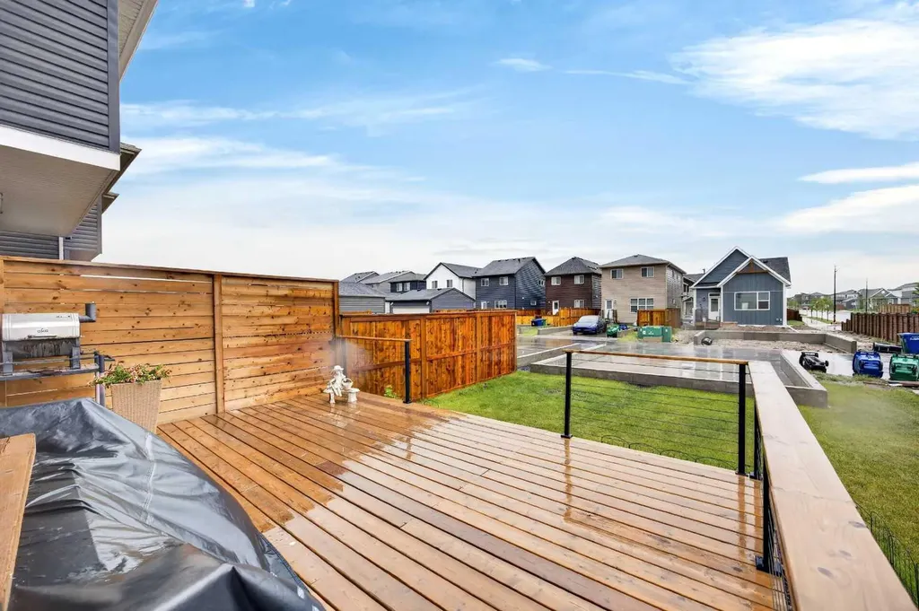 1601 Chinook Gate Drive SW Airdrie AB T4B 5J4
