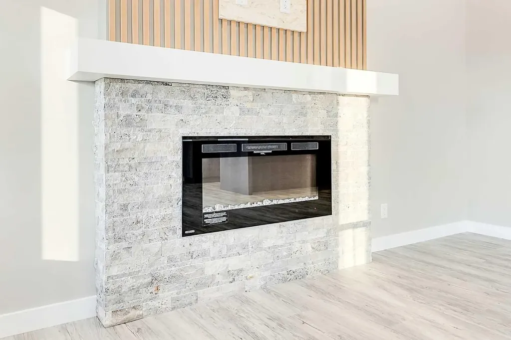 18 Aztec Street Blackfalds AB T4M 0M7
