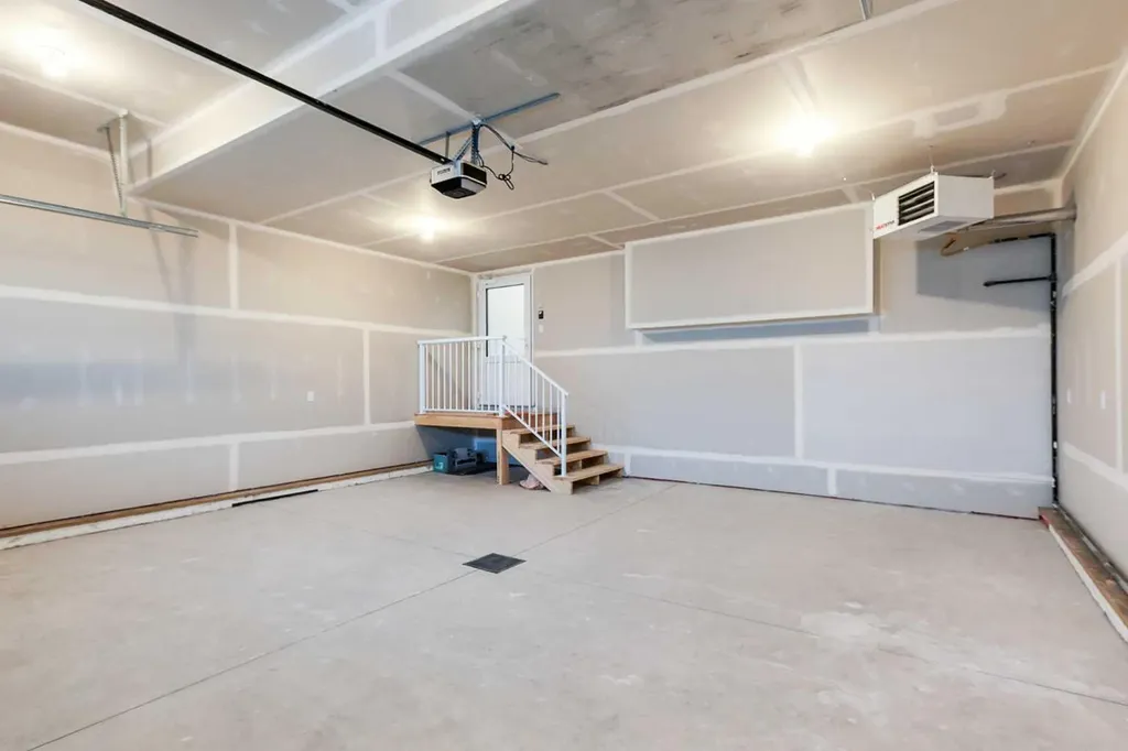 18 Aztec Street Blackfalds AB T4M 0M7
