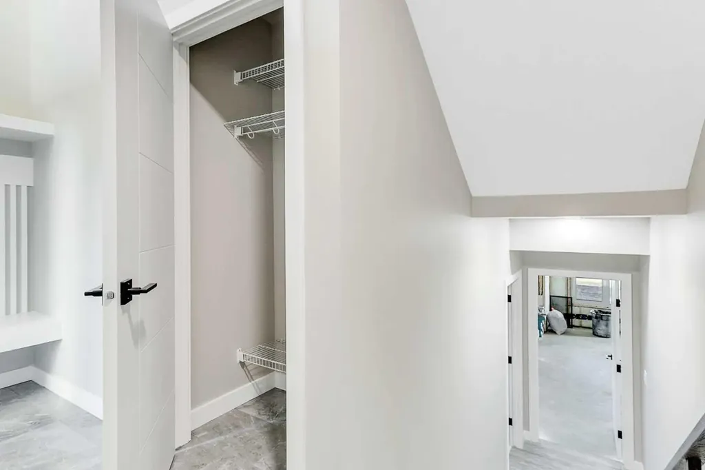 18 Aztec Street Blackfalds AB T4M 0M7