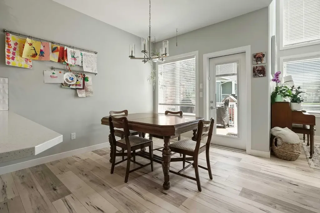 244 Northlander Bend W Lethbridge AB T1J 4S7