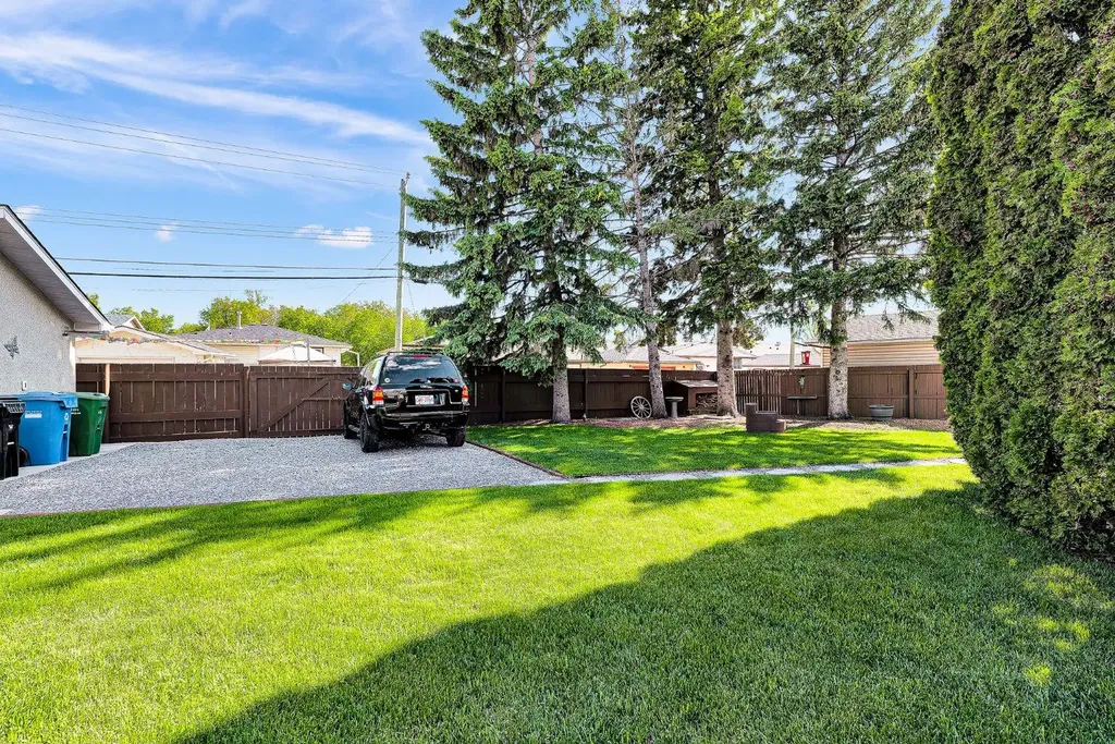 173 Margate Close NE Calgary AB T2A 3E5